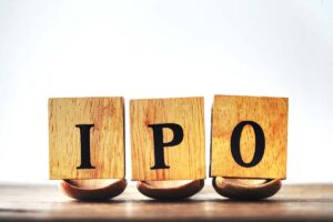 عرضه اولیه چیست؟